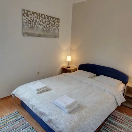 Apartment Apartman Pula