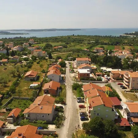 Apartment Apartman Pula Pula