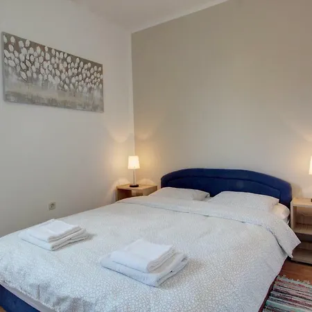 Apartment Apartman Pula